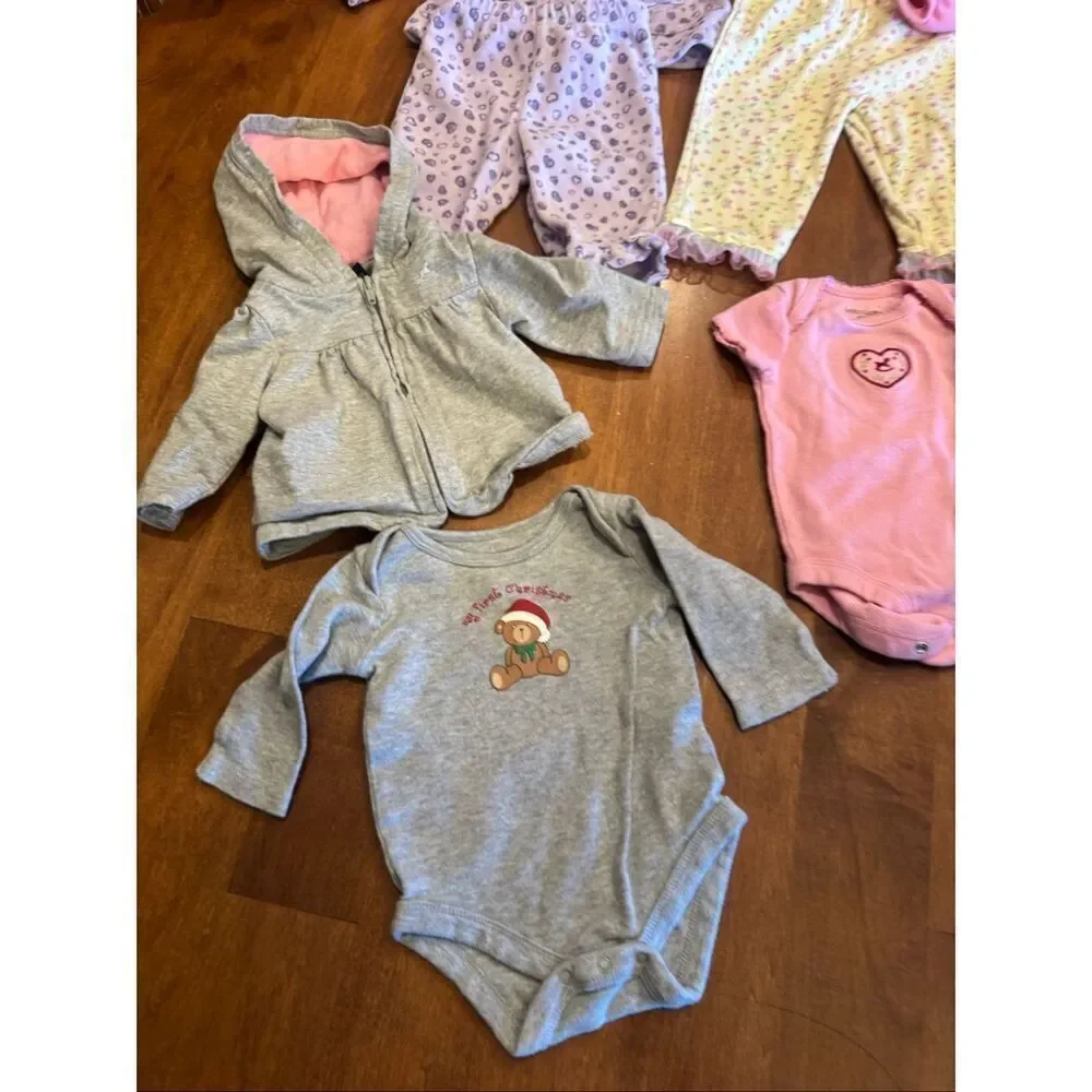 Baby girl size 0-3 month clothing bundle